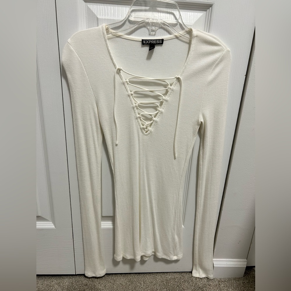 White lace up long sleeve shirt